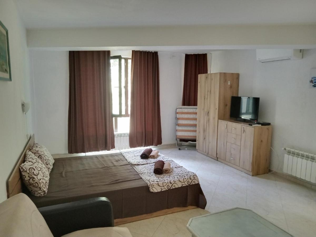 Apartment'S Pita & Mare Kiten  Extérieur photo