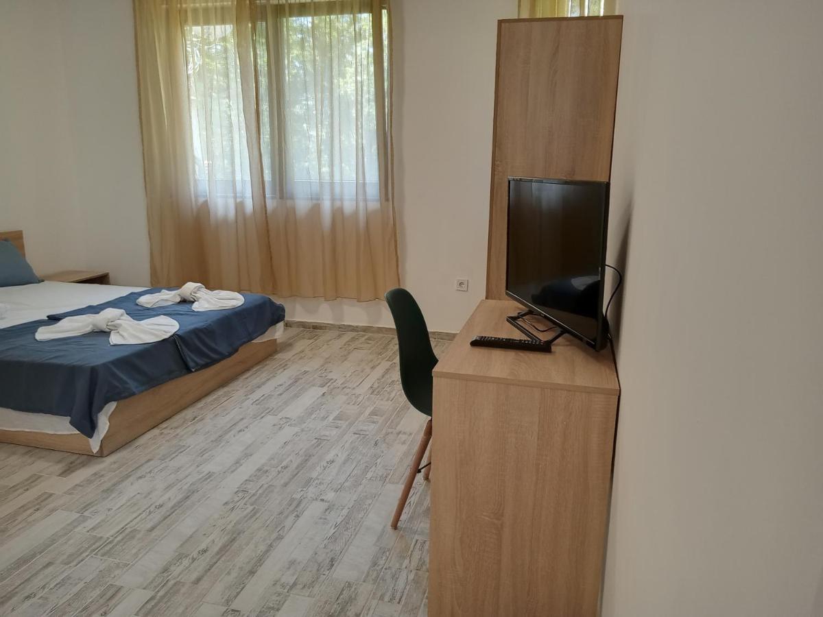 Apartment'S Pita & Mare Kiten  Extérieur photo