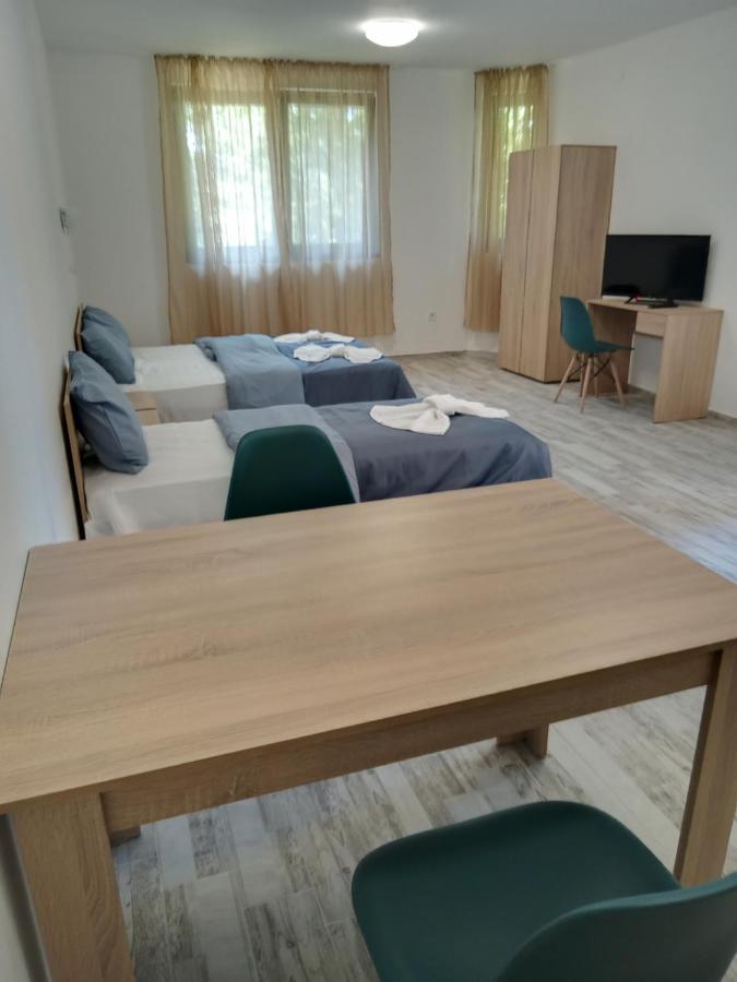 Apartment'S Pita & Mare Kiten  Extérieur photo