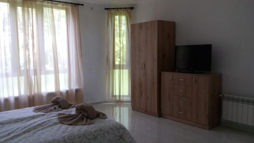 Apartment'S Pita & Mare Kiten  Extérieur photo